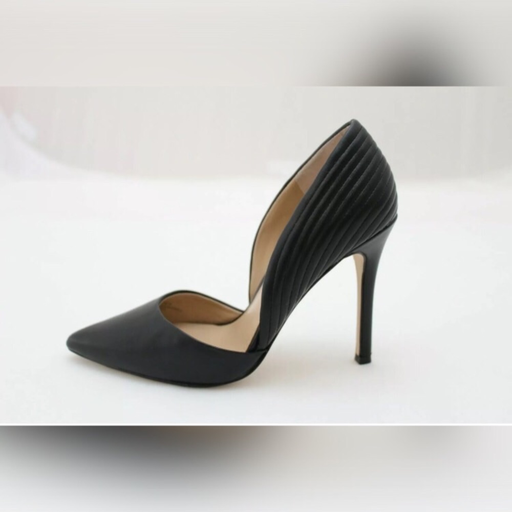 BCBG Tanlee d’Orsay Black Leather Quilted Pump